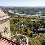 Zinar Castle